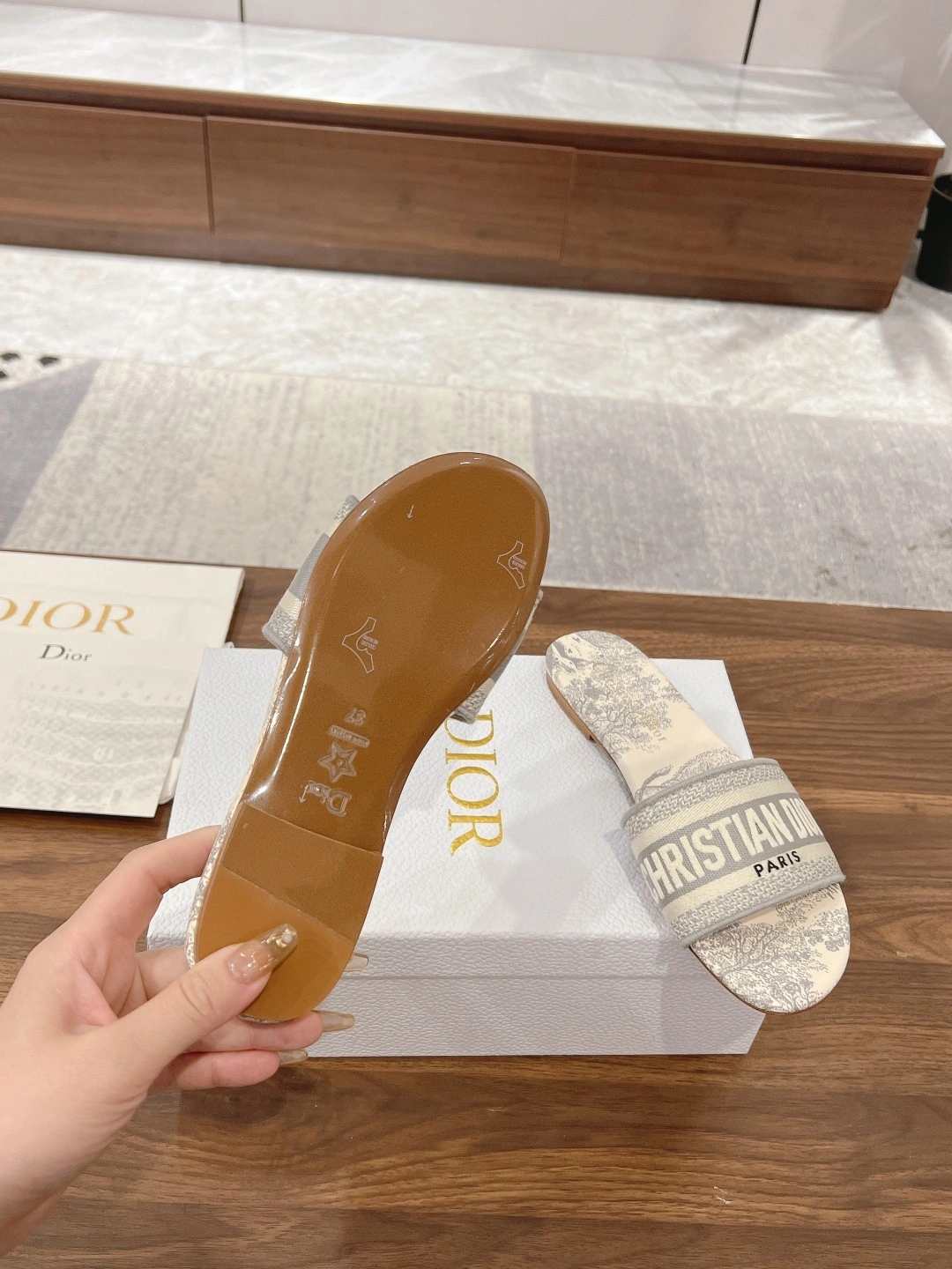 COCO-- 4ior KCQ209TJE_S34G sheepskin Heel height：1.5CM item:D-X000G0340